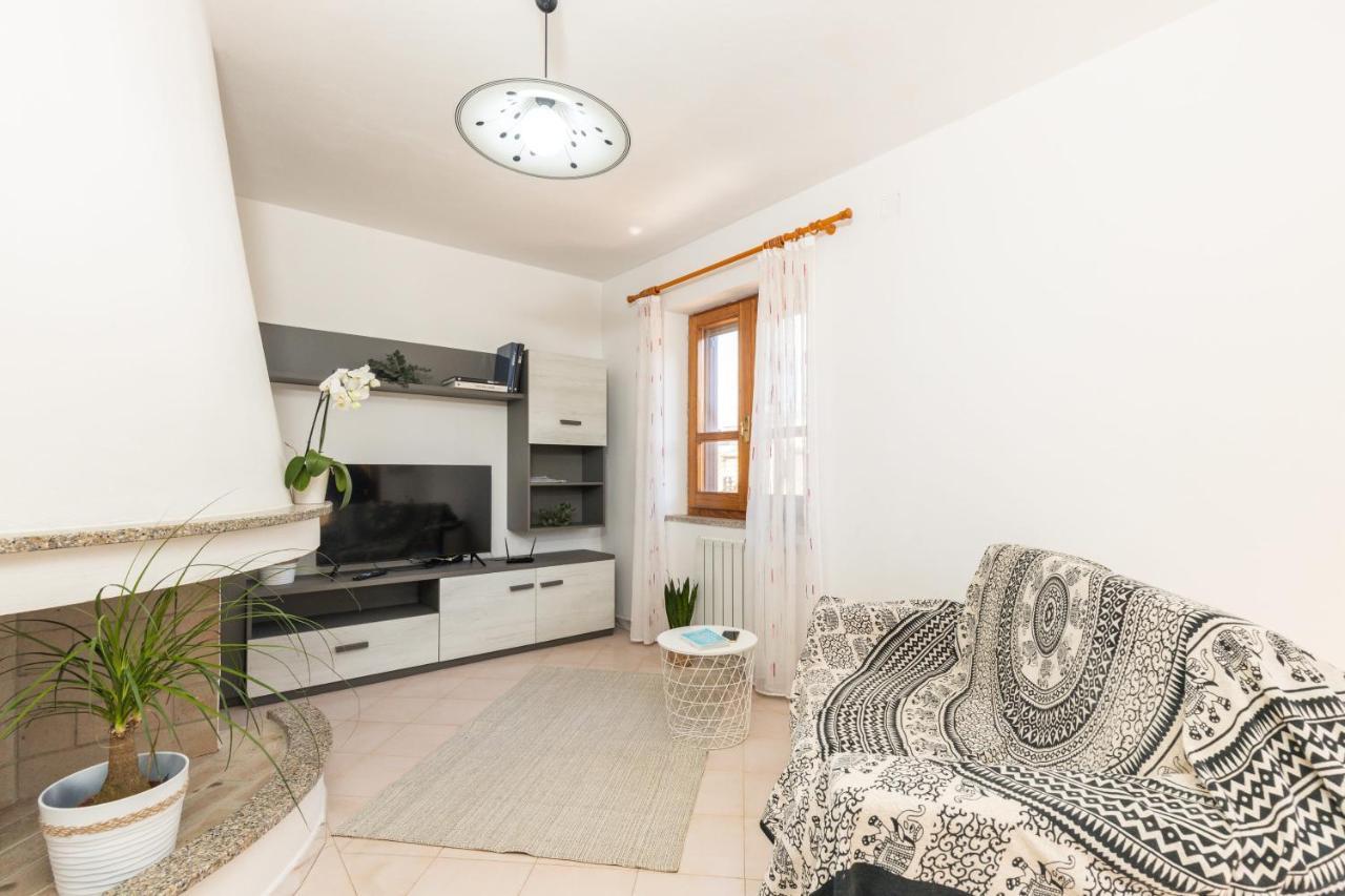Appartement Casa A Due Passi Dal Mare à Àrbatax Extérieur photo