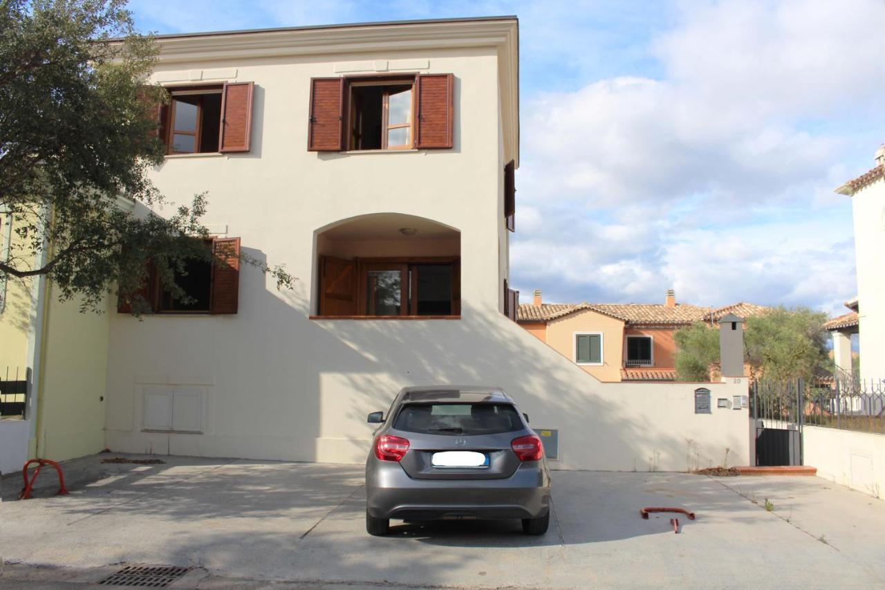 Appartement Casa A Due Passi Dal Mare à Àrbatax Extérieur photo