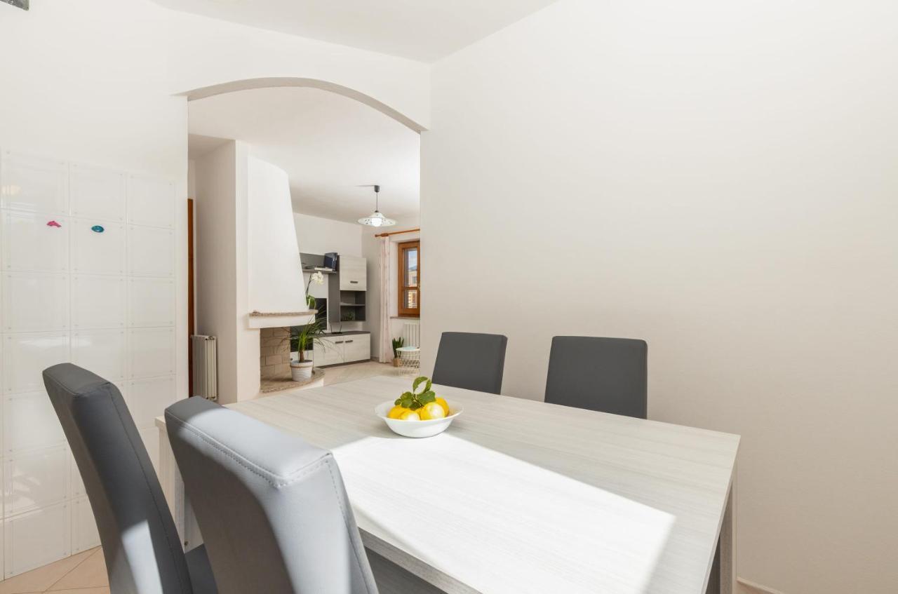 Appartement Casa A Due Passi Dal Mare à Àrbatax Extérieur photo